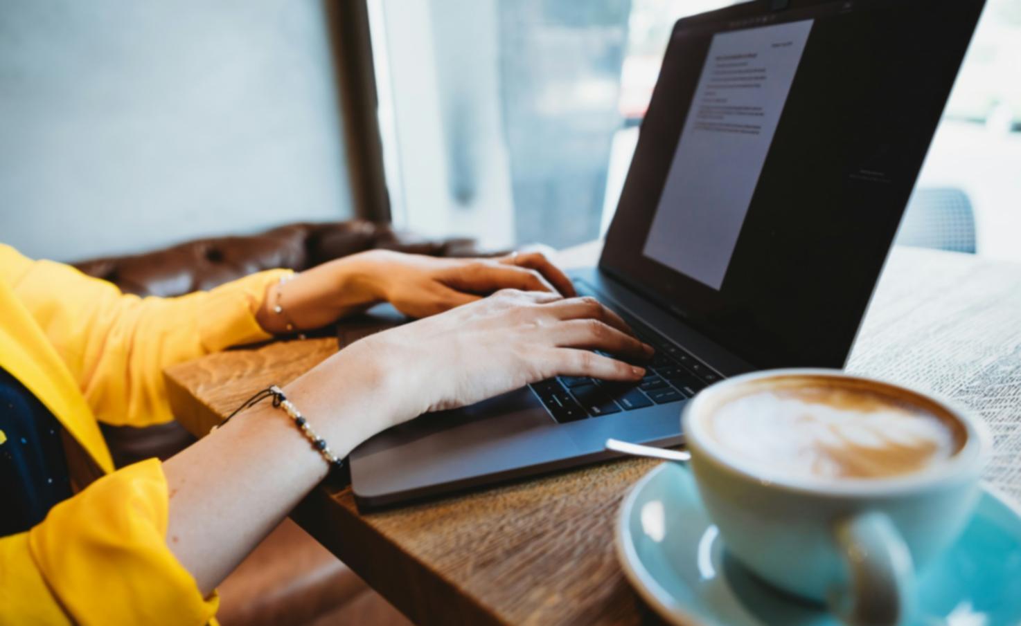 Biblioteca digital de recursos SEO organizados por temas